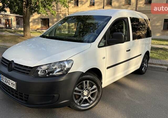 Белый Фольксваген Кадди, объемом двигателя 1.6 л и пробегом 246 тыс. км за 8700 $, фото 12 на Automoto.ua