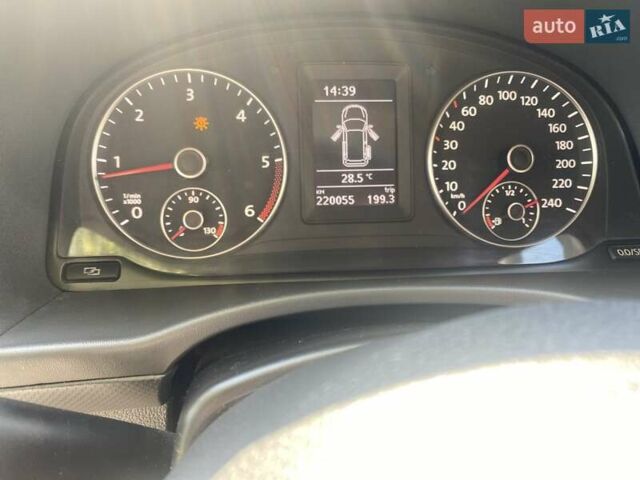 Белый Фольксваген Кадди, объемом двигателя 2 л и пробегом 222 тыс. км за 10900 $, фото 19 на Automoto.ua