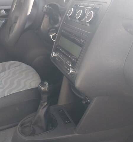 Белый Фольксваген Кадди, объемом двигателя 1.6 л и пробегом 225 тыс. км за 7500 $, фото 8 на Automoto.ua