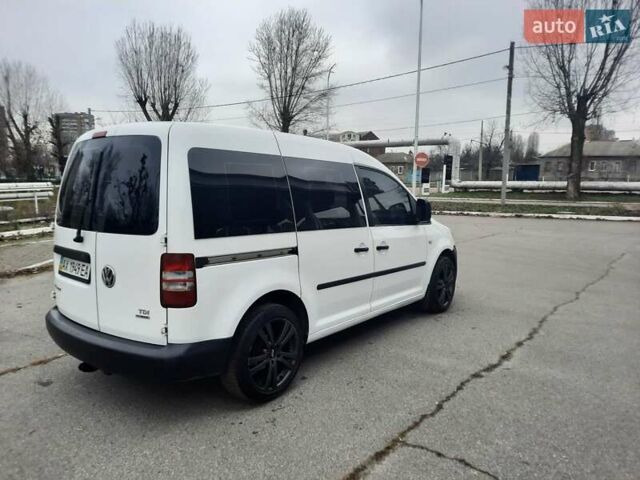 Білий Фольксваген Кадді, об'ємом двигуна 1.6 л та пробігом 224 тис. км за 8700 $, фото 4 на Automoto.ua
