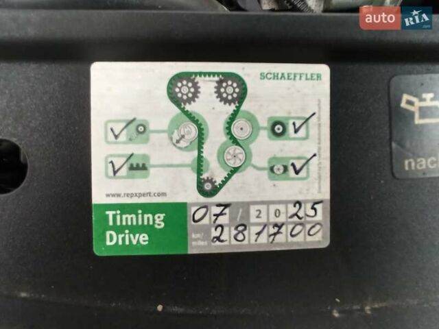 Білий Фольксваген Кадді, об'ємом двигуна 1.6 л та пробігом 284 тис. км за 8600 $, фото 9 на Automoto.ua