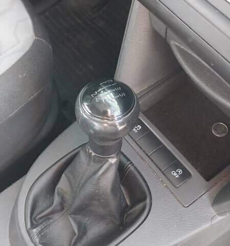 Белый Фольксваген Кадди, объемом двигателя 1.6 л и пробегом 225 тыс. км за 7500 $, фото 9 на Automoto.ua