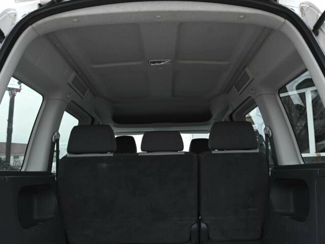 Фольксваген Кадди 2012 в Бердичеве на Automoto.ua Белый Фольксваген Кадди, объемом двигателя 2 л и пробегом 396 тыс. км за 10500 $, фото 19 на Automoto.ua