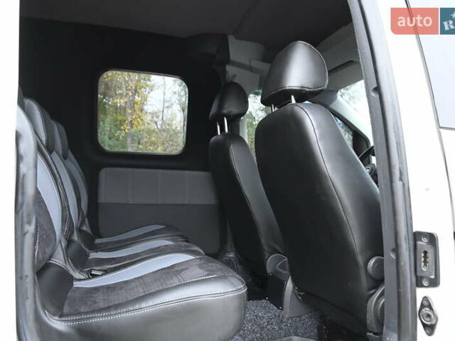 Фольксваген Кадди 2012 в Бердичеве на Automoto.ua Белый Фольксваген Кадди, объемом двигателя 1.6 л и пробегом 365 тыс. км за 9200 $, фото 27 на Automoto.ua