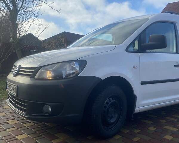 Белый Фольксваген Кадди, объемом двигателя 1.6 л и пробегом 338 тыс. км за 7500 $, фото 6 на Automoto.ua