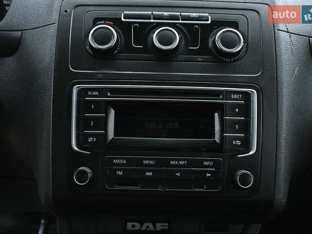 Фольксваген Кадди 2012 в Бердичеве на Automoto.ua Белый Фольксваген Кадди, объемом двигателя 1.6 л и пробегом 365 тыс. км за 9200 $, фото 23 на Automoto.ua