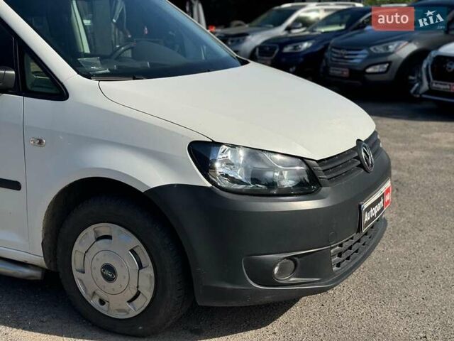 Фольксваген Кадди 2012 в Виннице на Automoto.ua Белый Фольксваген Кадди, объемом двигателя 2 л и пробегом 195 тыс. км за 8330 $, фото 3 на Automoto.ua
