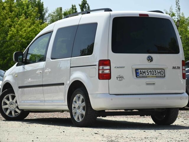 Фольксваген Кадди 2012 в Бердичеве на Automoto.ua Белый Фольксваген Кадди, объемом двигателя 2 л и пробегом 396 тыс. км за 10500 $, фото 4 на Automoto.ua