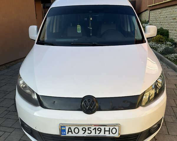 Белый Фольксваген Кадди, объемом двигателя 1.6 л и пробегом 268 тыс. км за 10199 $, фото 14 на Automoto.ua