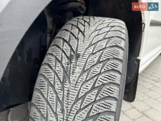 Белый Фольксваген Кадди, объемом двигателя 1.6 л и пробегом 258 тыс. км за 9350 $, фото 18 на Automoto.ua