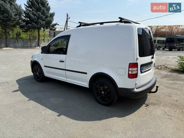 Белый Фольксваген Кадди, объемом двигателя 1.6 л и пробегом 280 тыс. км за 9000 $, фото 28 на Automoto.ua