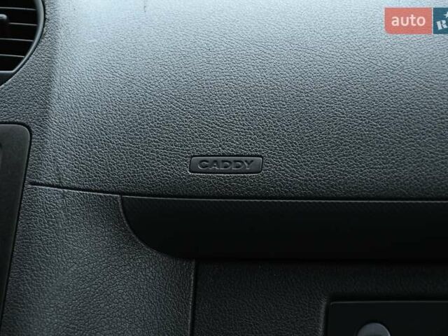 Фольксваген Кадди 2012 в Бердичеве на Automoto.ua Белый Фольксваген Кадди, объемом двигателя 1.6 л и пробегом 365 тыс. км за 9200 $, фото 30 на Automoto.ua