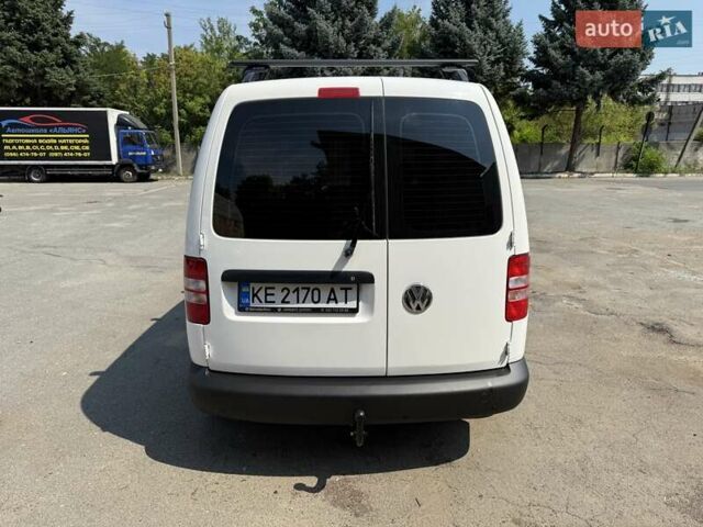 Белый Фольксваген Кадди, объемом двигателя 1.6 л и пробегом 280 тыс. км за 9000 $, фото 7 на Automoto.ua