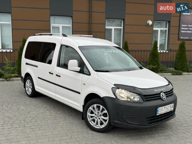 Белый Фольксваген Кадди, объемом двигателя 1.6 л и пробегом 258 тыс. км за 9350 $, фото 1 на Automoto.ua
