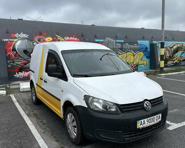 Білий Фольксваген Кадді, об'ємом двигуна 1.6 л та пробігом 260 тис. км за 6000 $, фото 1 на Automoto.ua