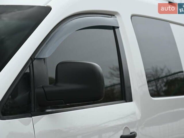 Фольксваген Кадди 2012 в Бердичеве на Automoto.ua Белый Фольксваген Кадди, объемом двигателя 1.6 л и пробегом 365 тыс. км за 9200 $, фото 7 на Automoto.ua