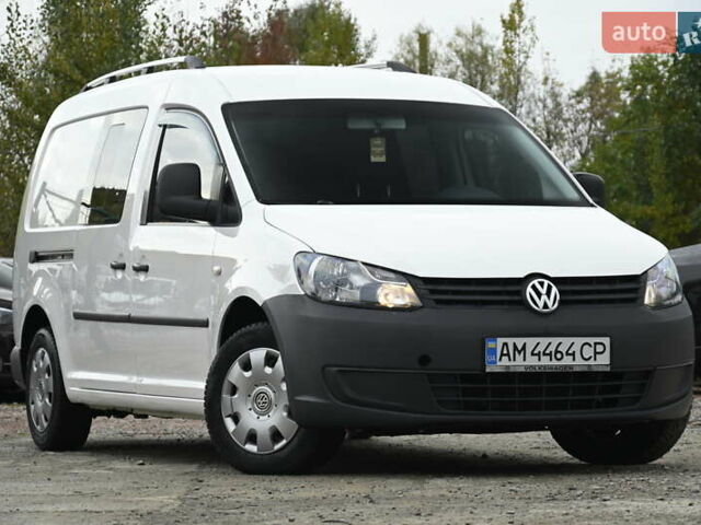 Фольксваген Кадди 2012 в Бердичеве на Automoto.ua Белый Фольксваген Кадди, объемом двигателя 1.6 л и пробегом 365 тыс. км за 9200 $, фото 1 на Automoto.ua