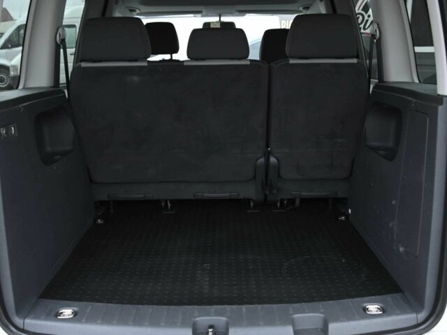 Фольксваген Кадди 2012 в Бердичеве на Automoto.ua Белый Фольксваген Кадди, объемом двигателя 2 л и пробегом 396 тыс. км за 10500 $, фото 18 на Automoto.ua