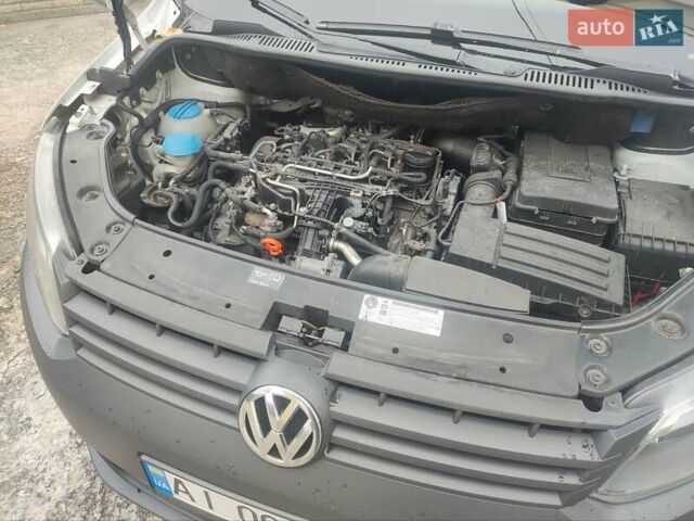Білий Фольксваген Кадді, об'ємом двигуна 1.6 л та пробігом 265 тис. км за 8900 $, фото 22 на Automoto.ua