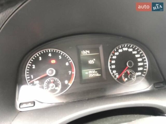 Белый Фольксваген Кадди, объемом двигателя 1.2 л и пробегом 207 тыс. км за 5280 $, фото 8 на Automoto.ua