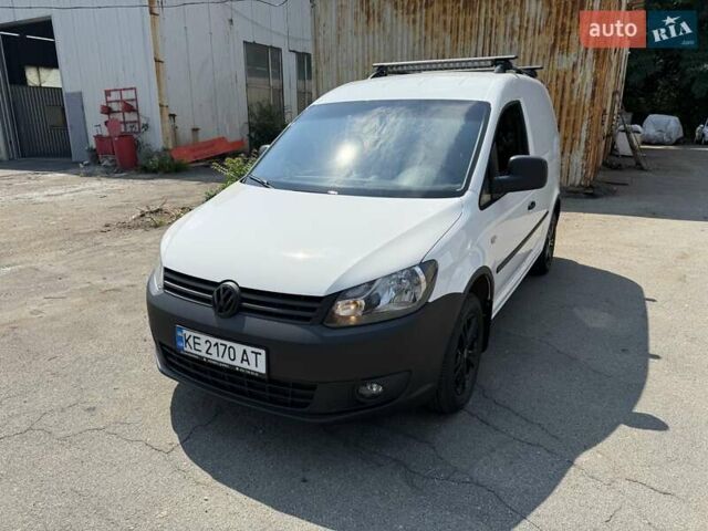 Белый Фольксваген Кадди, объемом двигателя 1.6 л и пробегом 280 тыс. км за 9000 $, фото 22 на Automoto.ua