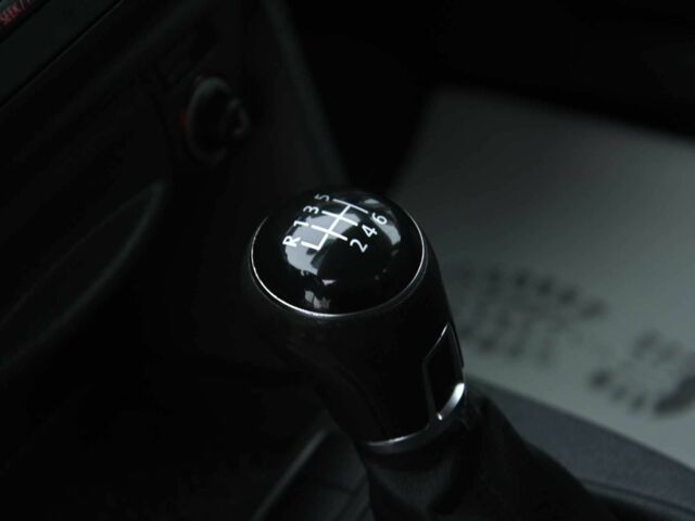 Фольксваген Кадди 2012 в Бердичеве на Automoto.ua Белый Фольксваген Кадди, объемом двигателя 2 л и пробегом 396 тыс. км за 10500 $, фото 11 на Automoto.ua