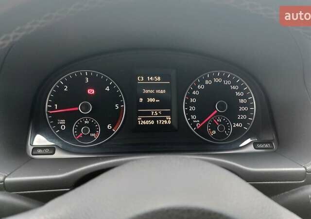 Белый Фольксваген Кадди, объемом двигателя 1.6 л и пробегом 126 тыс. км за 10200 $, фото 1 на Automoto.ua