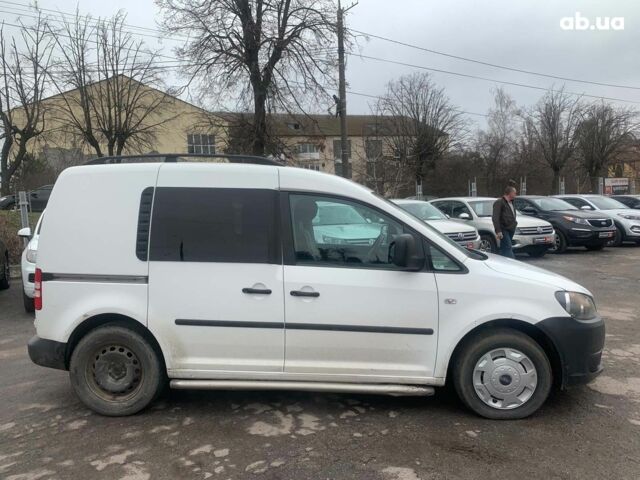 Белый Фольксваген Кадди, объемом двигателя 2 л и пробегом 195 тыс. км за 10300 $, фото 3 на Automoto.ua