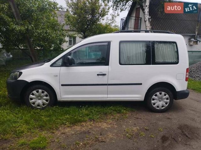 Білий Фольксваген Кадді, об'ємом двигуна 1.2 л та пробігом 187 тис. км за 8100 $, фото 2 на Automoto.ua