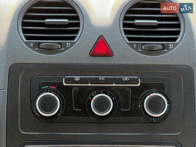 Фольксваген Кадди 2012 в Виннице на Automoto.ua Белый Фольксваген Кадди, объемом двигателя 2 л и пробегом 195 тыс. км за 8330 $, фото 25 на Automoto.ua