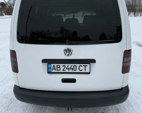 Білий Фольксваген Кадді, об'ємом двигуна 1.6 л та пробігом 233 тис. км за 9999 $, фото 8 на Automoto.ua