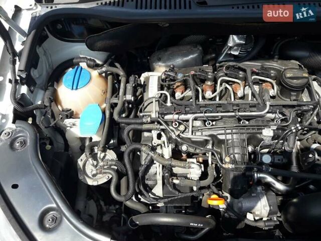 Білий Фольксваген Кадді, об'ємом двигуна 1.6 л та пробігом 156 тис. км за 10500 $, фото 40 на Automoto.ua