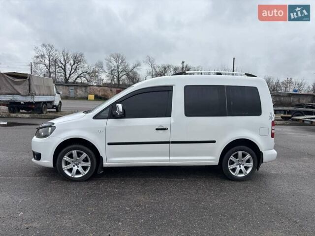 Білий Фольксваген Кадді, об'ємом двигуна 1.6 л та пробігом 206 тис. км за 8650 $, фото 3 на Automoto.ua