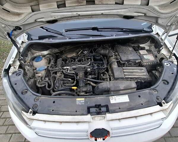 Білий Фольксваген Кадді, об'ємом двигуна 1.6 л та пробігом 288 тис. км за 8200 $, фото 15 на Automoto.ua