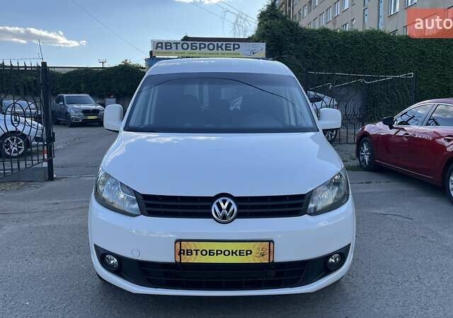 Білий Фольксваген Кадді, об'ємом двигуна 1.6 л та пробігом 223 тис. км за 9700 $, фото 1 на Automoto.ua
