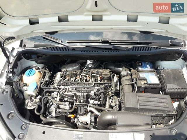 Білий Фольксваген Кадді, об'ємом двигуна 1.6 л та пробігом 156 тис. км за 10500 $, фото 39 на Automoto.ua