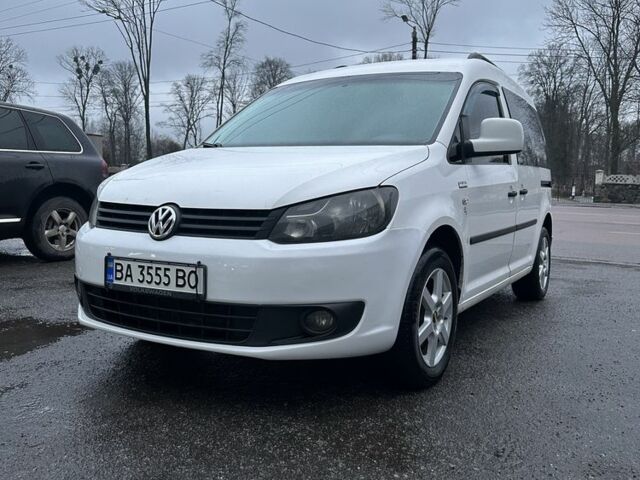 Белый Фольксваген Кадди, объемом двигателя 2 л и пробегом 400 тыс. км за 8800 $, фото 4 на Automoto.ua