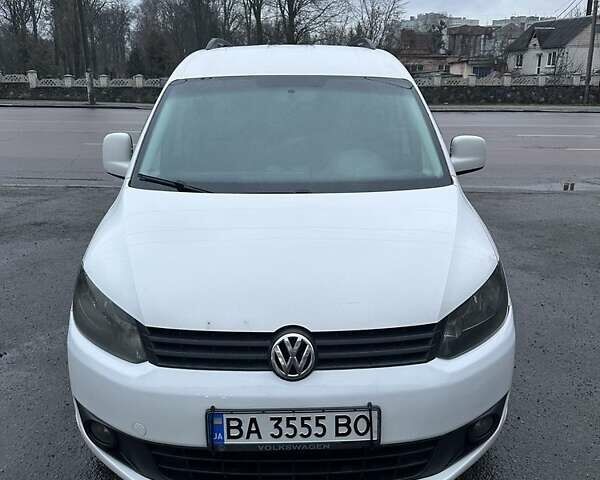 Белый Фольксваген Кадди, объемом двигателя 2 л и пробегом 400 тыс. км за 8800 $, фото 4 на Automoto.ua