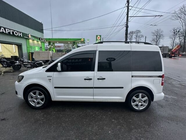 Белый Фольксваген Кадди, объемом двигателя 2 л и пробегом 400 тыс. км за 8800 $, фото 17 на Automoto.ua