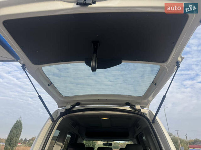 Белый Фольксваген Кадди, объемом двигателя 1.6 л и пробегом 227 тыс. км за 12800 $, фото 42 на Automoto.ua