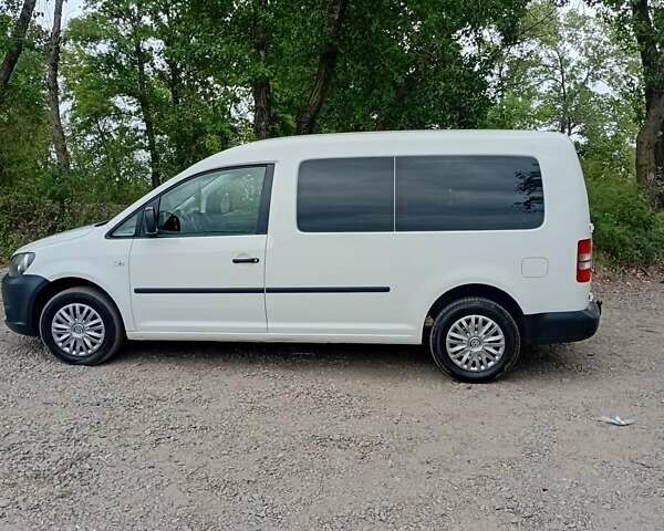 Білий Фольксваген Кадді, об'ємом двигуна 1.6 л та пробігом 324 тис. км за 10200 $, фото 3 на Automoto.ua