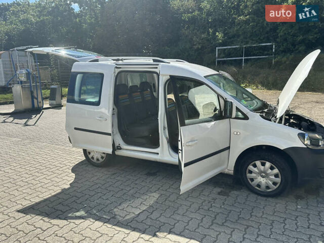 Білий Фольксваген Кадді, об'ємом двигуна 1.6 л та пробігом 286 тис. км за 10500 $, фото 19 на Automoto.ua