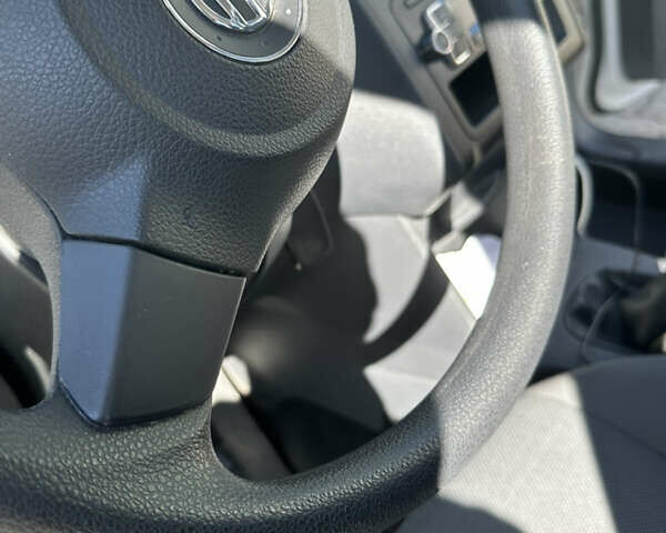 Білий Фольксваген Кадді, об'ємом двигуна 1.6 л та пробігом 286 тис. км за 10500 $, фото 26 на Automoto.ua