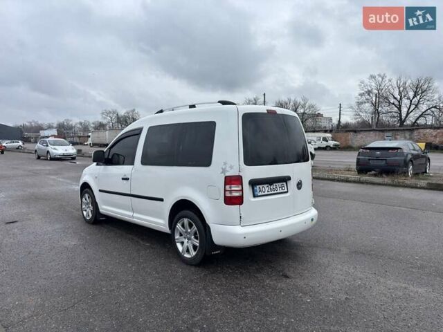 Білий Фольксваген Кадді, об'ємом двигуна 1.6 л та пробігом 206 тис. км за 8650 $, фото 4 на Automoto.ua