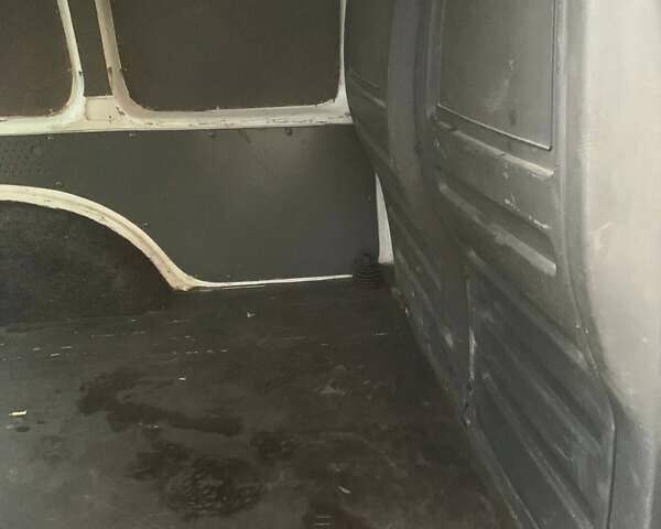 Фольксваген Кадди 2013 в Захарьевка (Фрунзовка) на Automoto.ua Белый Фольксваген Кадди, объемом двигателя 0 л и пробегом 300 тыс. км за 5500 $, фото 1 на Automoto.ua