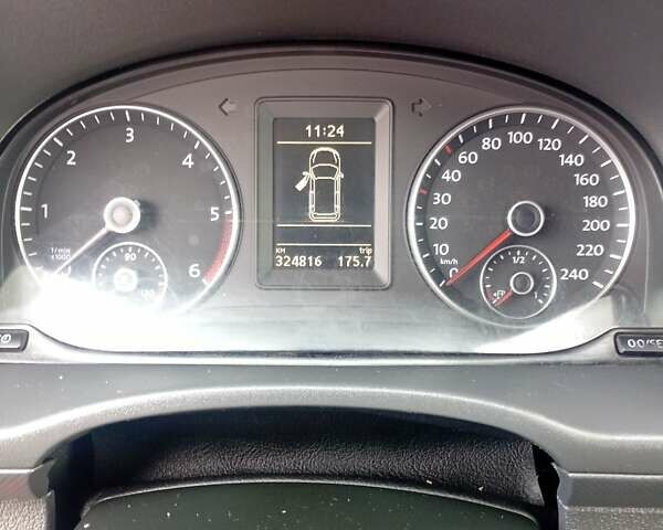 Білий Фольксваген Кадді, об'ємом двигуна 1.6 л та пробігом 324 тис. км за 10200 $, фото 7 на Automoto.ua