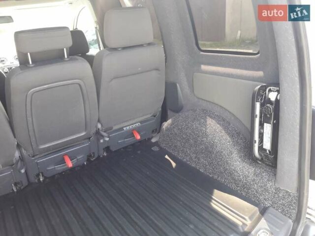 Білий Фольксваген Кадді, об'ємом двигуна 1.6 л та пробігом 156 тис. км за 10500 $, фото 34 на Automoto.ua