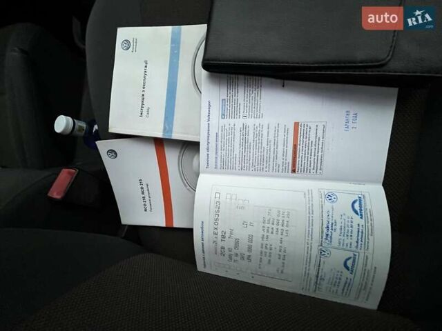 Білий Фольксваген Кадді, об'ємом двигуна 1.6 л та пробігом 355 тис. км за 11700 $, фото 18 на Automoto.ua