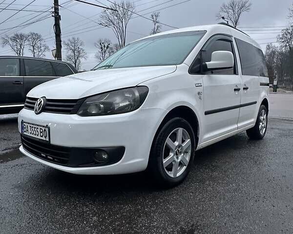 Белый Фольксваген Кадди, объемом двигателя 2 л и пробегом 400 тыс. км за 8800 $, фото 18 на Automoto.ua