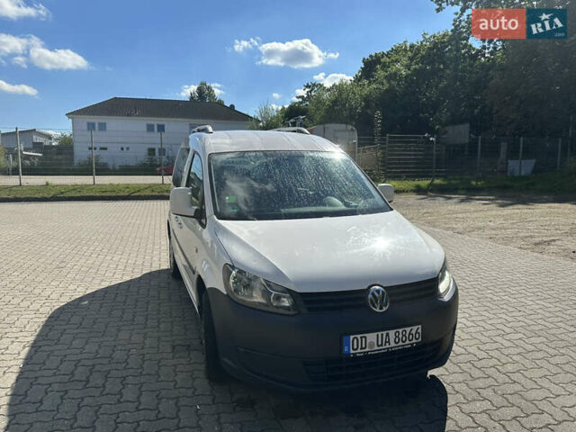 Білий Фольксваген Кадді, об'ємом двигуна 1.6 л та пробігом 286 тис. км за 10500 $, фото 13 на Automoto.ua